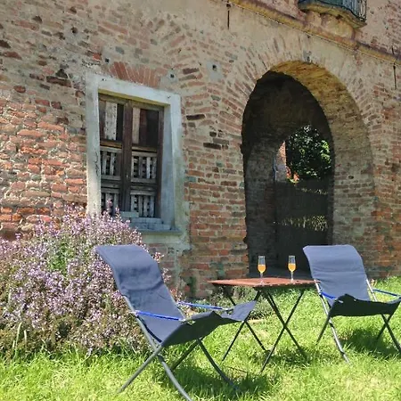 Locazione Turistica Castello Di Camerano Casasco - Cax200 빌라 카메라노 카사스코